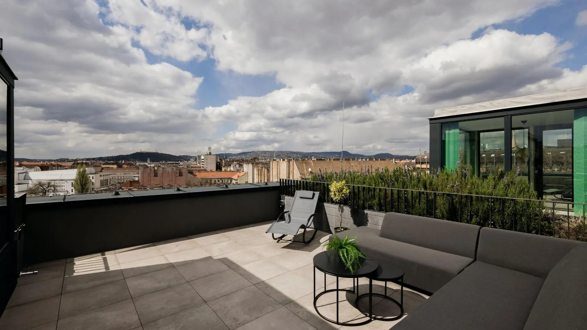 Apartment Trainforest Penthouse Residences Budapest Ungarn